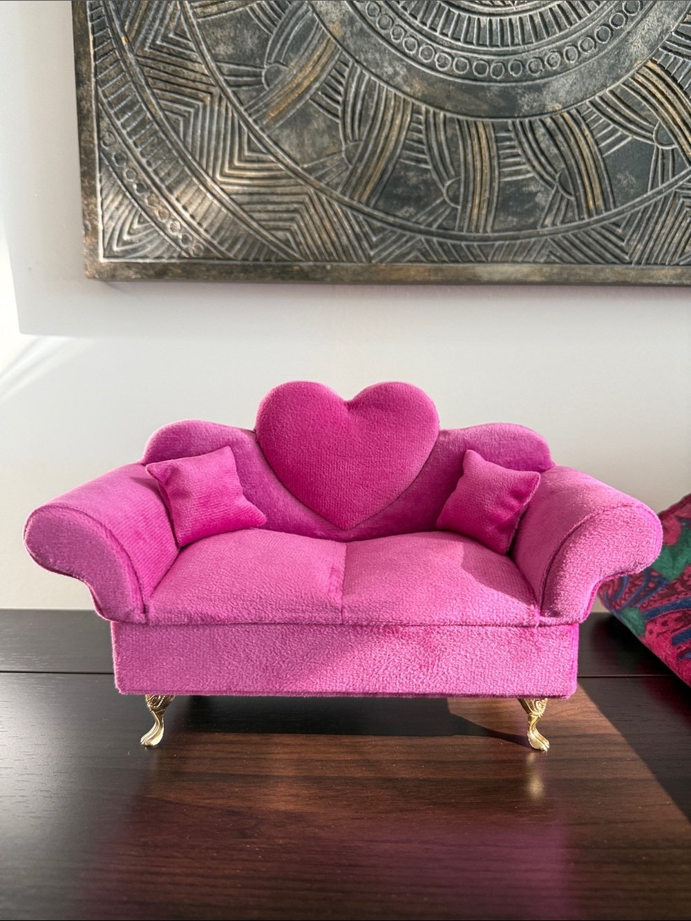 Mini Sofa Decorative Jewelry Box.